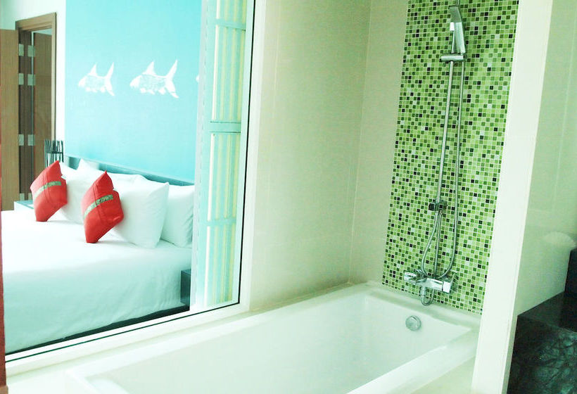 Hotel Fishermen's Harbour Urban Resort 5