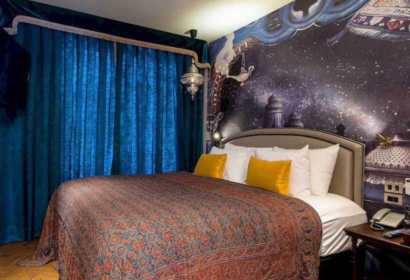 Hotel Playhaus Tonglor Bangkok 11