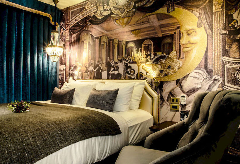 Hotel Playhaus Tonglor Bangkok 12