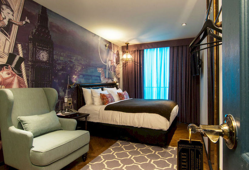 Hotel Playhaus Tonglor Bangkok 14