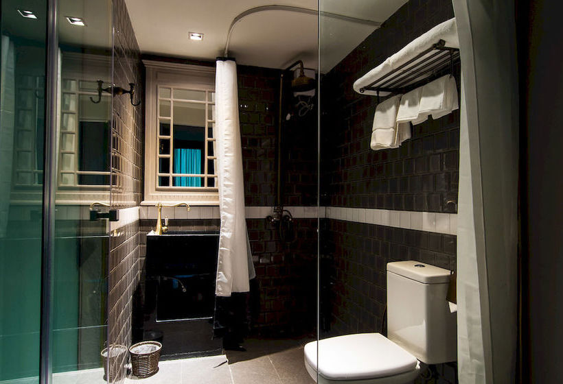 Hotel Playhaus Tonglor Bangkok 16