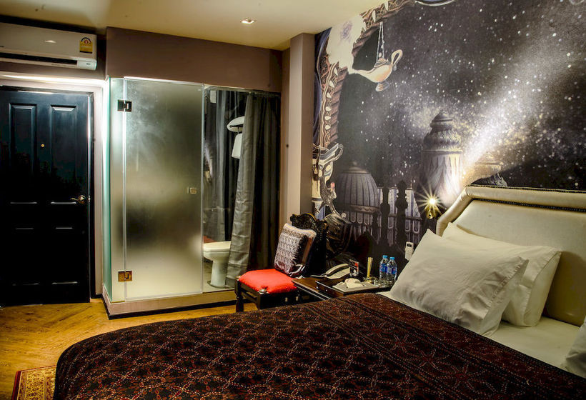 Hotel Playhaus Tonglor Bangkok 5