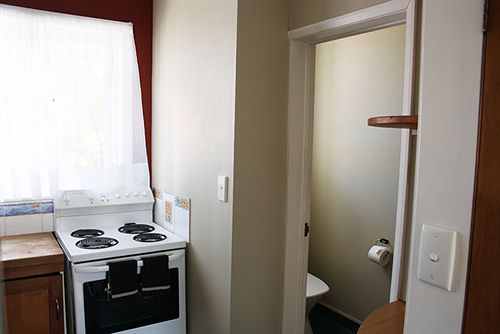 Hostel Kiwis Nest Backpackers & Budget Accommodation 13