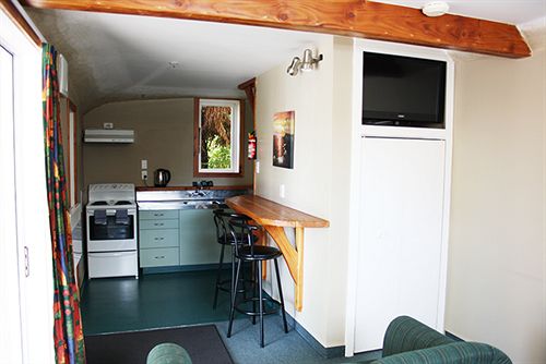Hostel Kiwis Nest Backpackers & Budget Accommodation 9