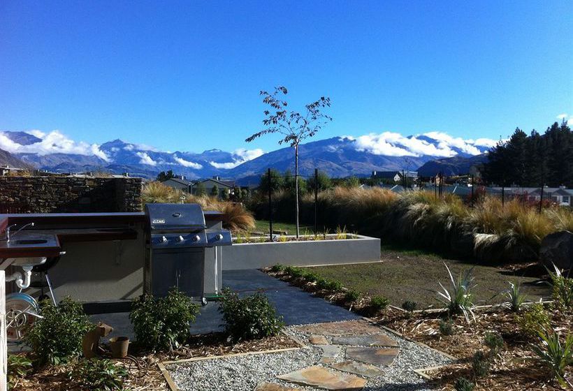 Bed and Breakfast Websters on Wanaka Lodge 12