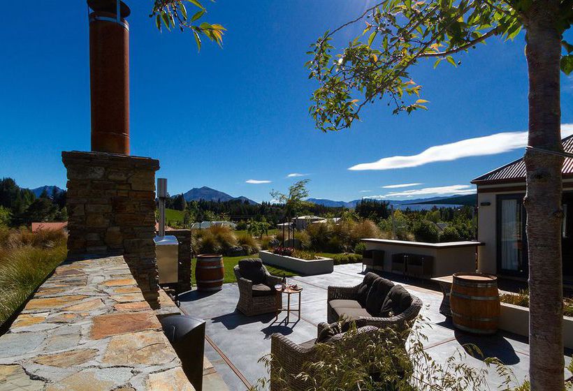 Bed and Breakfast Websters on Wanaka Lodge 15