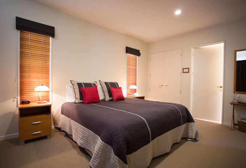 Bed and Breakfast Websters on Wanaka Lodge 20