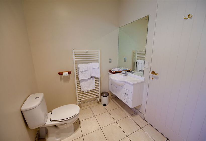 Bed and Breakfast Websters on Wanaka Lodge 3