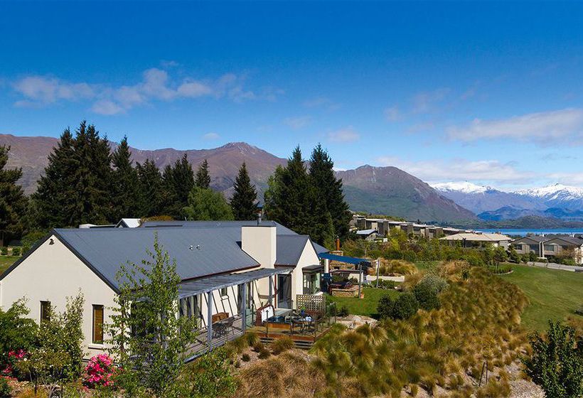 Bed and Breakfast Websters on Wanaka Lodge 9