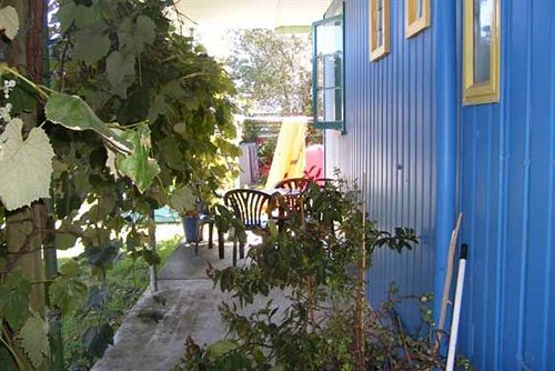 Hostel On the Beach Backpackers Lodge 3