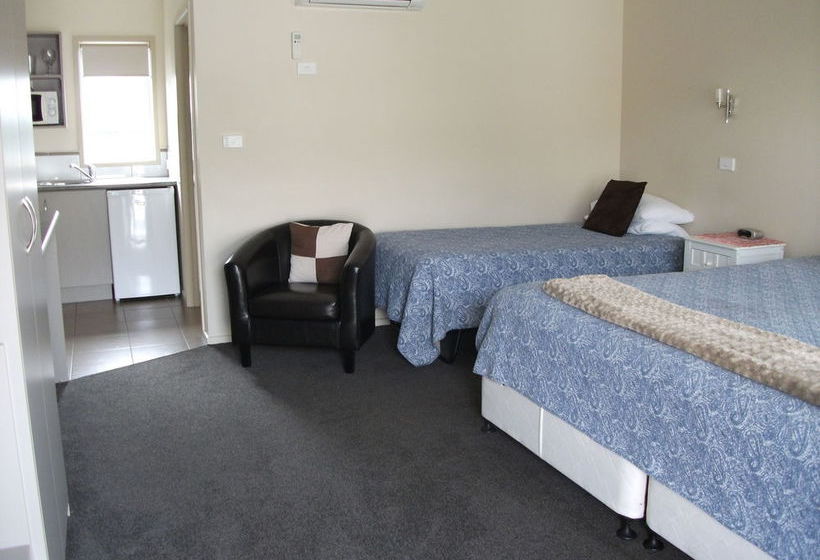 Scenicland Motels 10