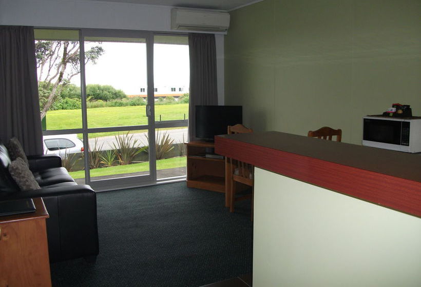 Scenicland Motels 20