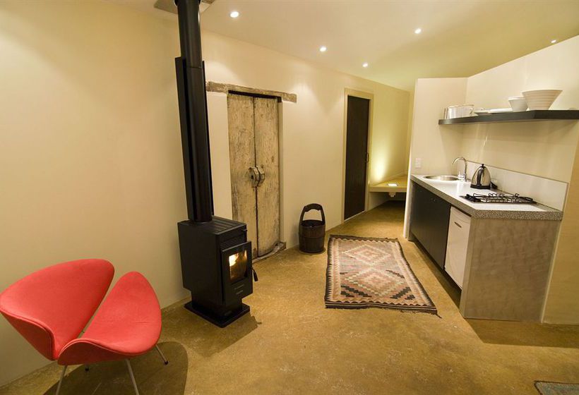 Indigo Bush Studios Isla Norte