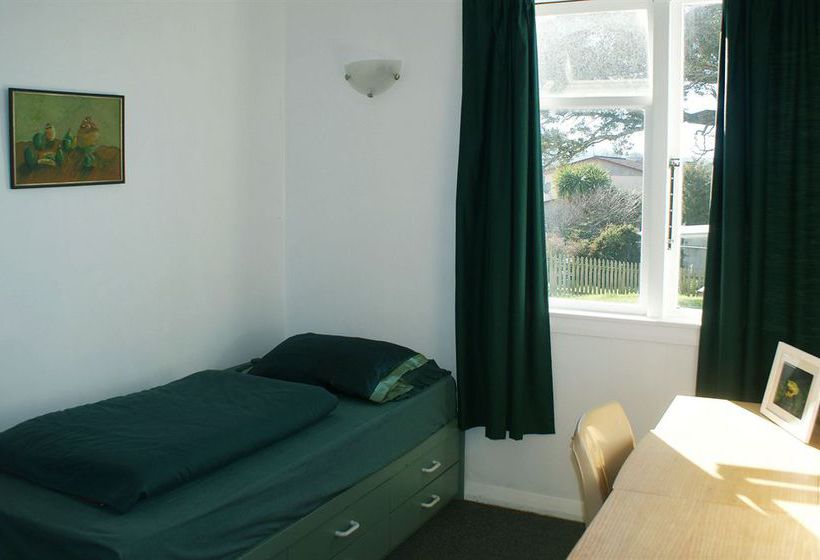 Hostel 42b College House 7