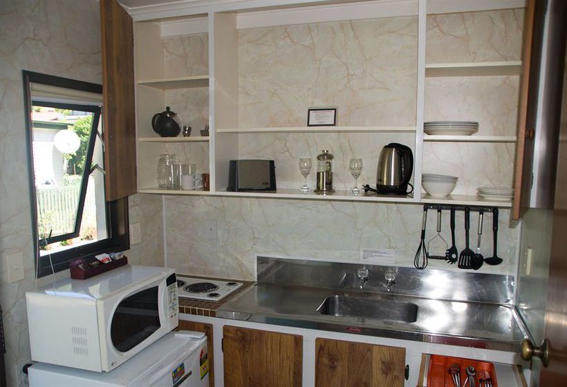 Motel Bay Sands Seafront Studios 14