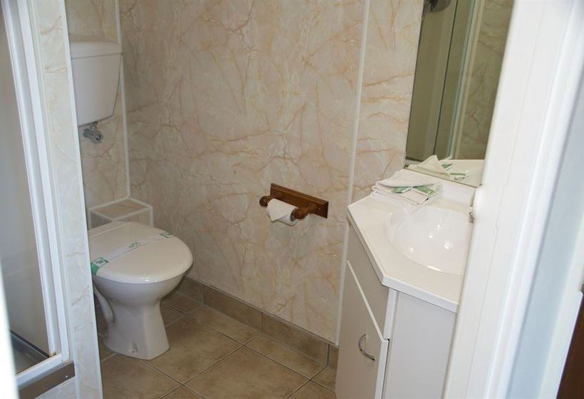 Motel Bay Sands Seafront Studios 2