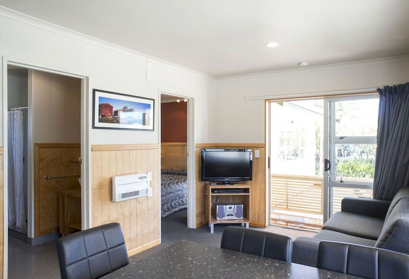 Hotel Motueka Top 10 Holiday Park 12