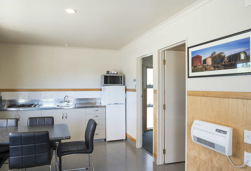 Hotel Motueka Top 10 Holiday Park 14