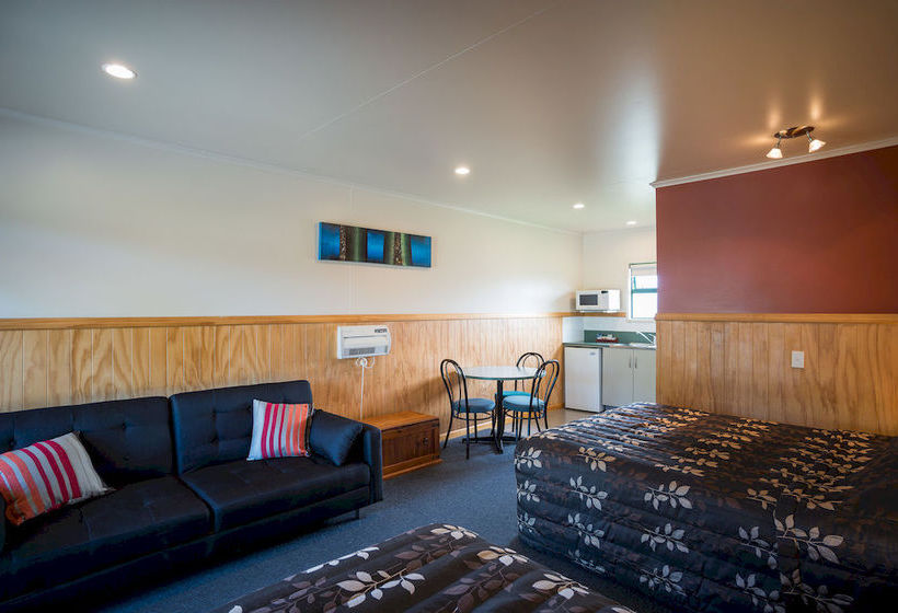 Hotel Motueka Top 10 Holiday Park 6