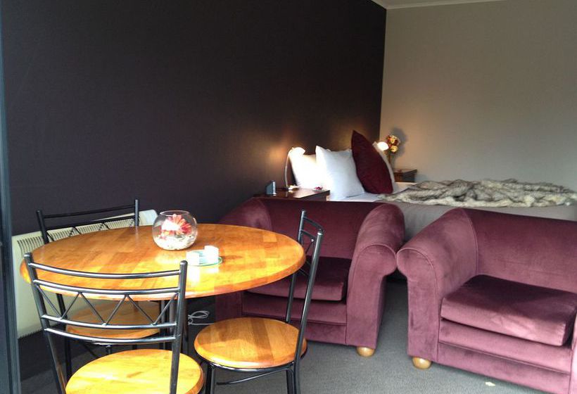 Motel Lakefront Lodge 13