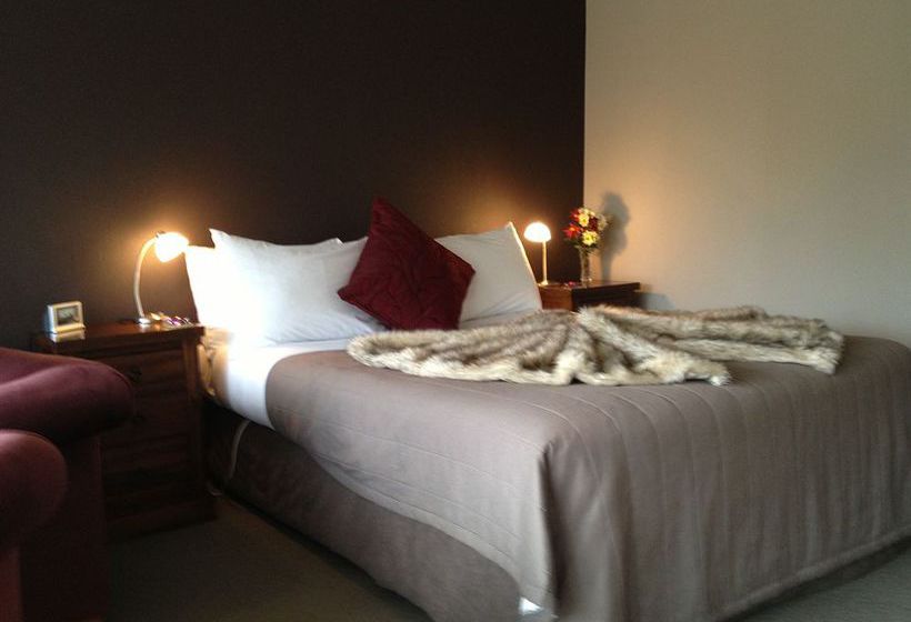 Motel Lakefront Lodge 2