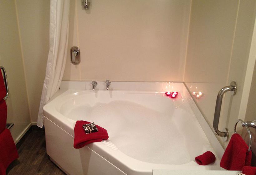 Motel Lakefront Lodge 5