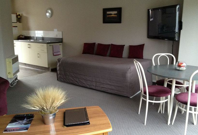 Motel Lakefront Lodge 9