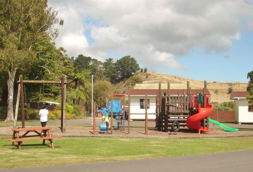 Hotel Whanganui River Top 10 Holiday Park 9