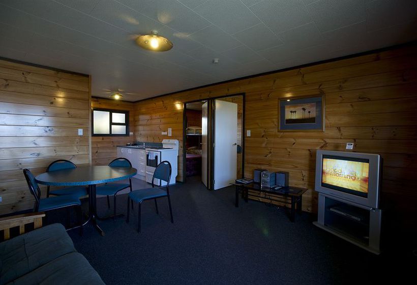 Hotel Greymouth Seaside Top 10 Holiday Park 1