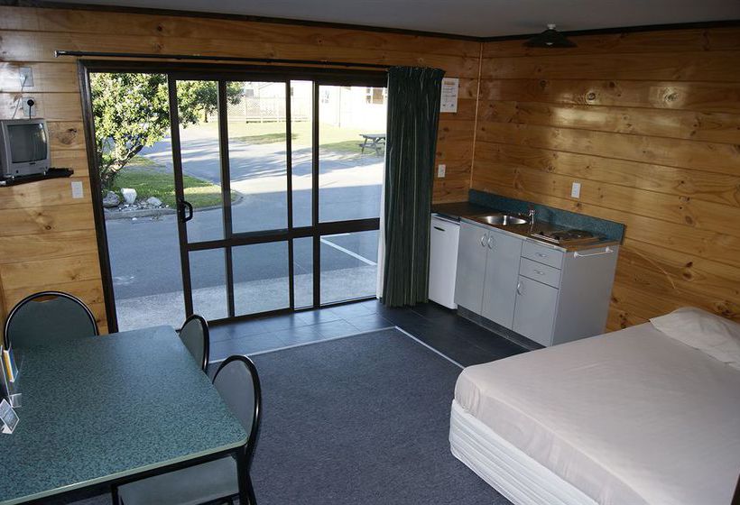Hotel Greymouth Seaside Top 10 Holiday Park 16