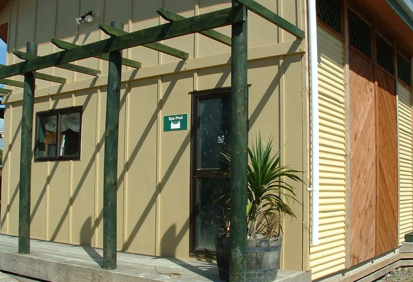 Dargaville Holiday Park & Motels 6