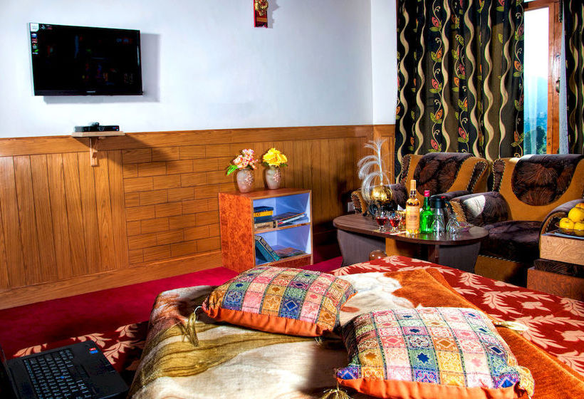 Hotel Aditya Home Stay 14