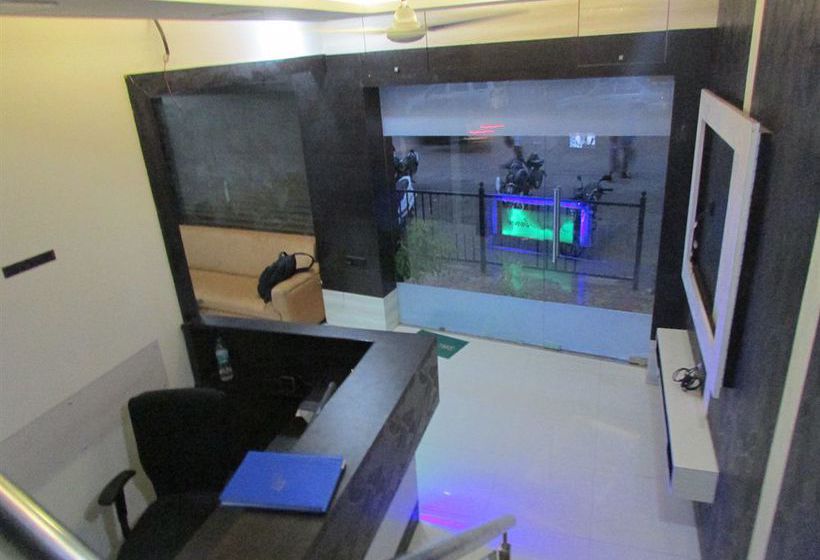 Hotel Royal Annex 16