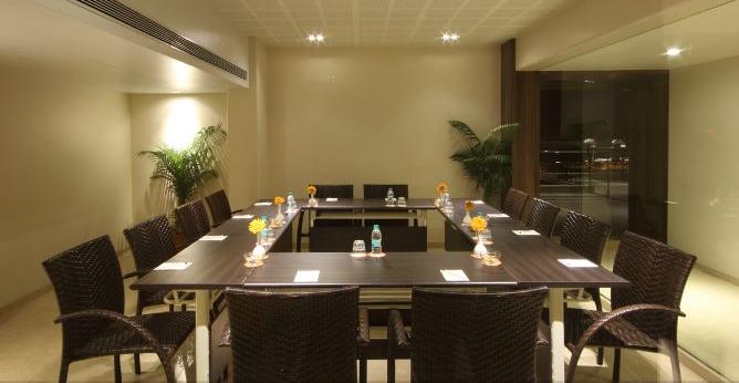 Hotel The Maharaja 19