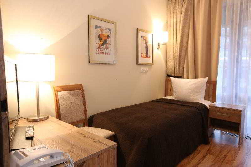 Hotel Polyana 1389 13