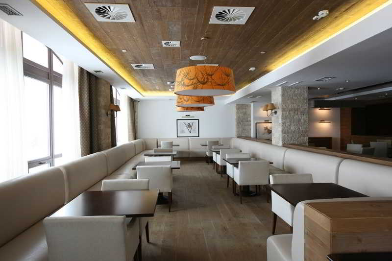 Hotel Polyana 1389 7