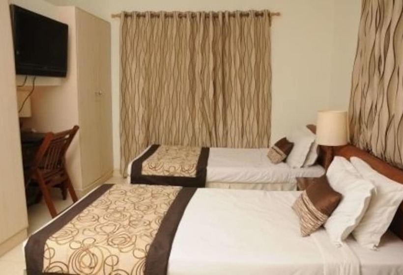 Hotel Executive Comfort Guest House St. Mary's Road 7
