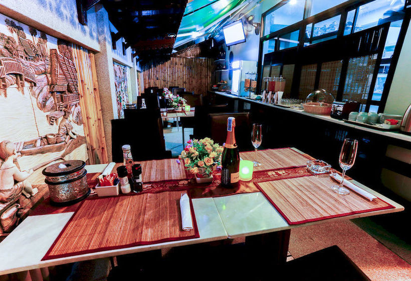 Hotel Palm Oasis Boutique