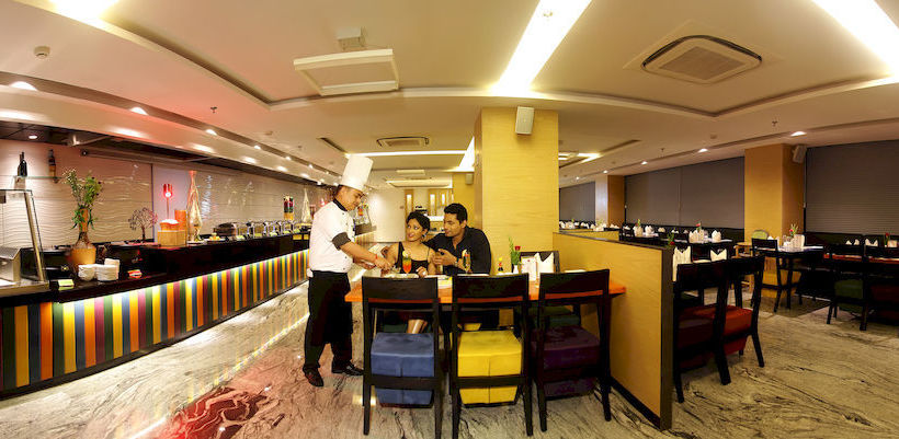 Effotel By Sayaji Indore 5