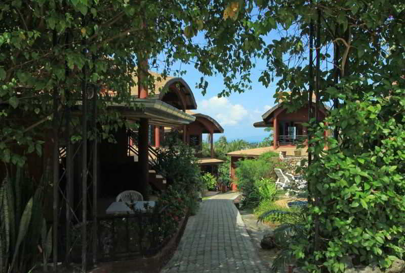 Wazzah Resort Bungalows 5