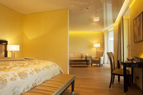 Schwitzer's Hotel am Park 10