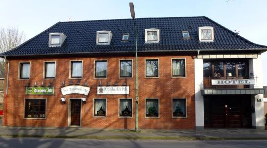 Hotel zur Friedenseiche 11