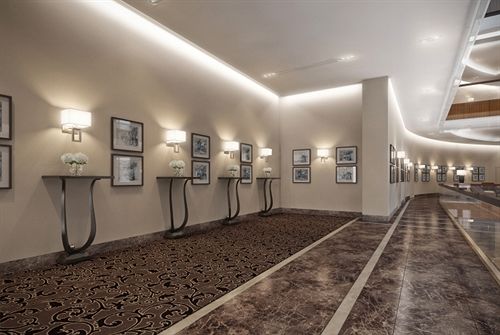 SK Royal Hotel Tula 12