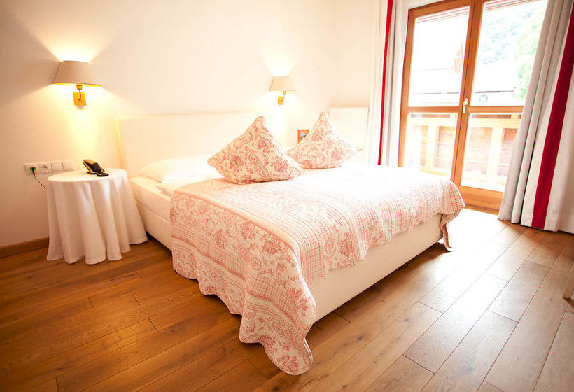 BernhardŽs Hotel & Restaurant 5