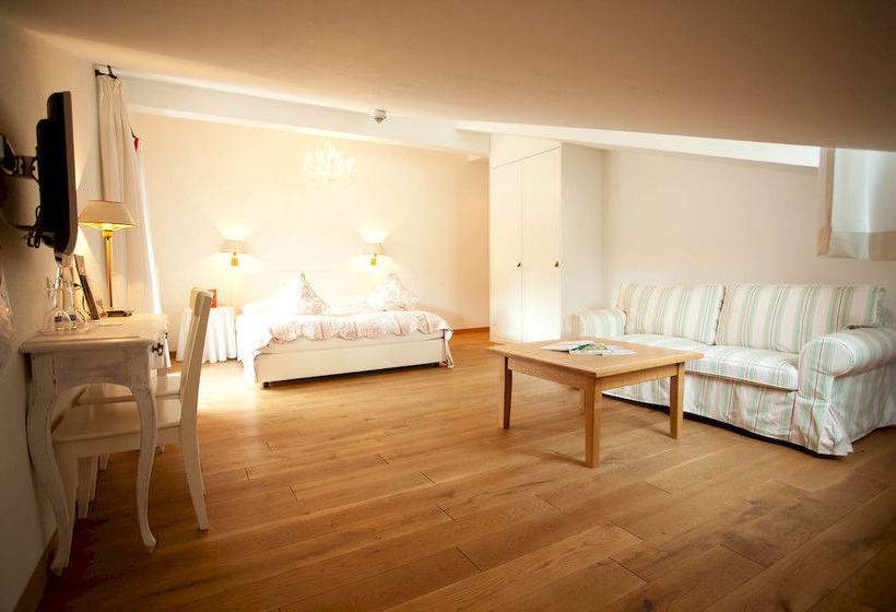 BernhardŽs Hotel & Restaurant 9