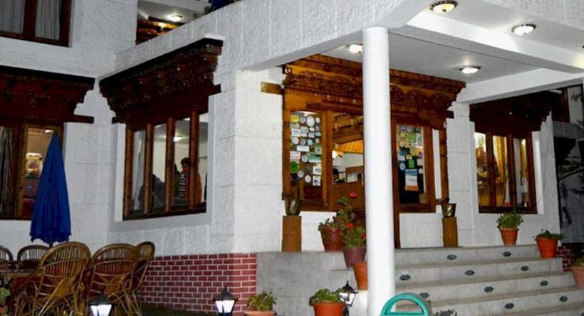 Hotel Holiday Ladakh 10