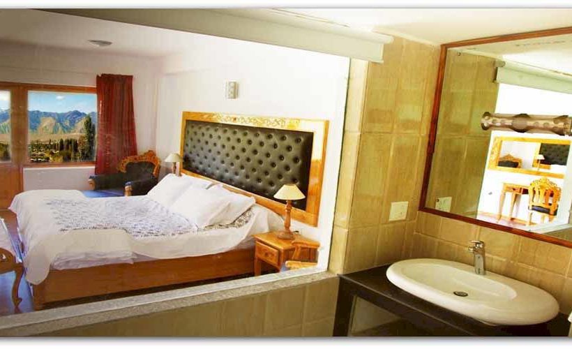 Hotel Grand Himalaya Leh