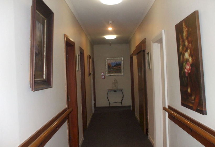 Elizabeth Court Bed & Breakfast 1