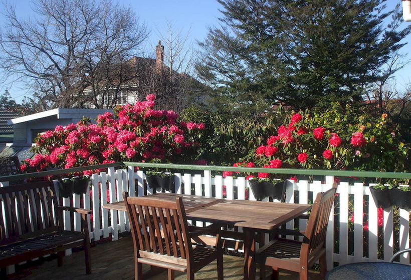 Elizabeth Court Bed & Breakfast 2