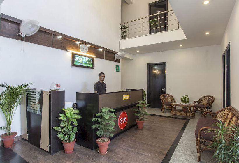 Hotel Oyo Rooms Opp Global Foyer 1